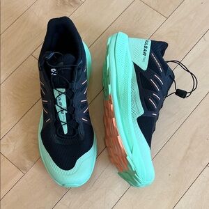 Pulsar Women's Black and Green Trail Running Shoes